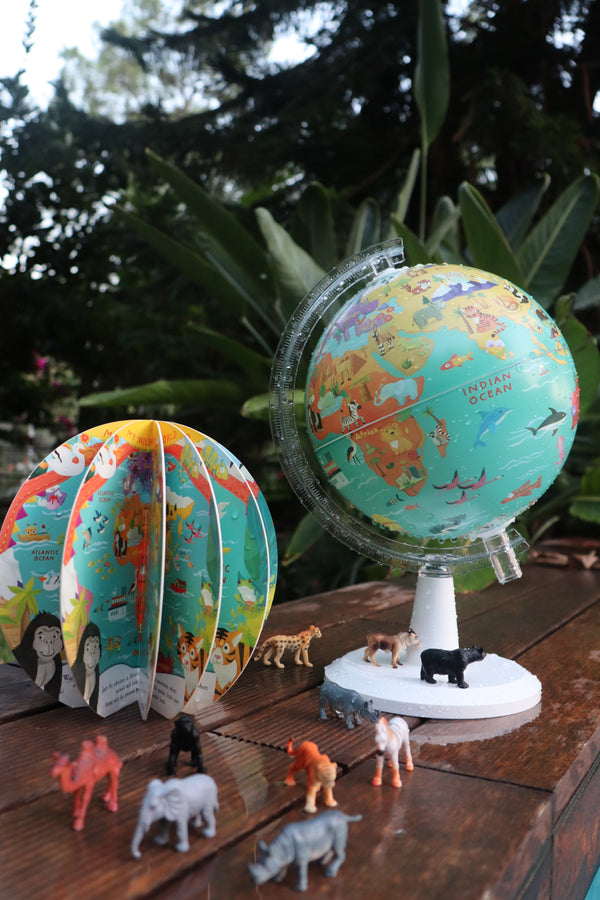 EXERZ 20cm Globe with a Book “My Wild World” 16-Page